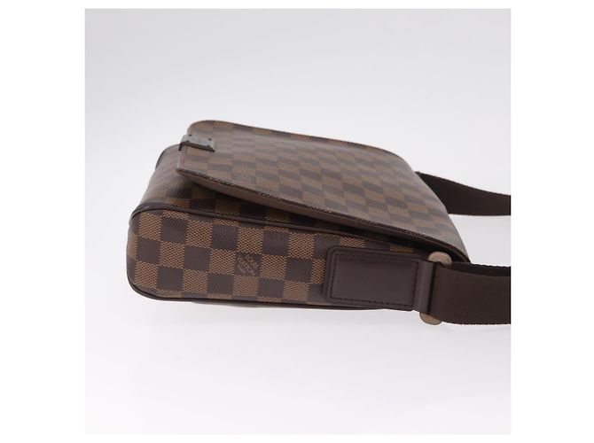 Louis Vuitton District Messenger Damier MM - vista 3