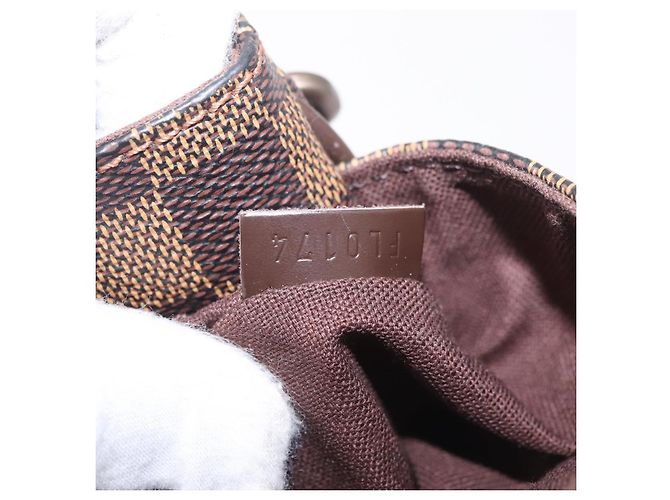 Louis Vuitton District Messenger Damier MM - vista 7