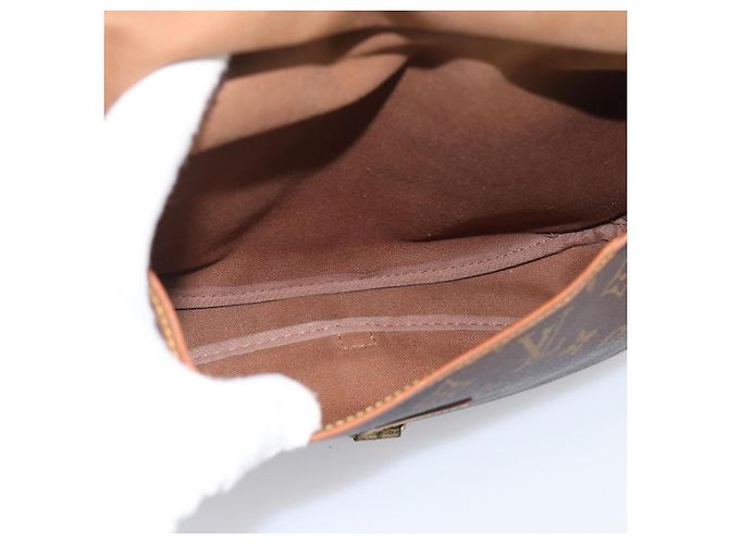 Louis Vuitton Saumur Monogram Canvas 30 - vista 5