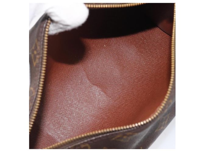 Louis Vuitton Papillon Monogram Canvas 26 - vista 5