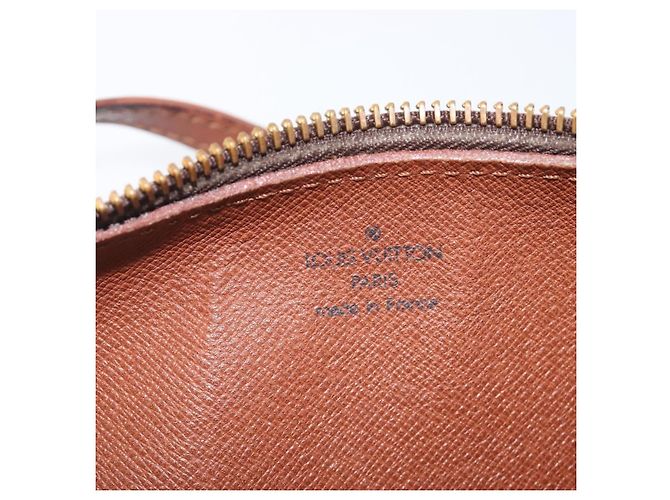 Louis Vuitton Papillon Monogram Canvas 26 - vista 6