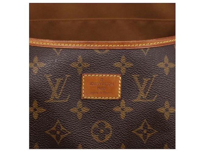 Louis Vuitton Saumur Monogram Canvas 35 - vista 6