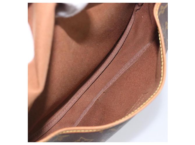 Louis Vuitton Saumur Monogram Canvas 30 - Ansicht 5