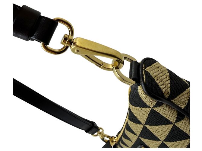 Bolso Prada Triangle - vista 6