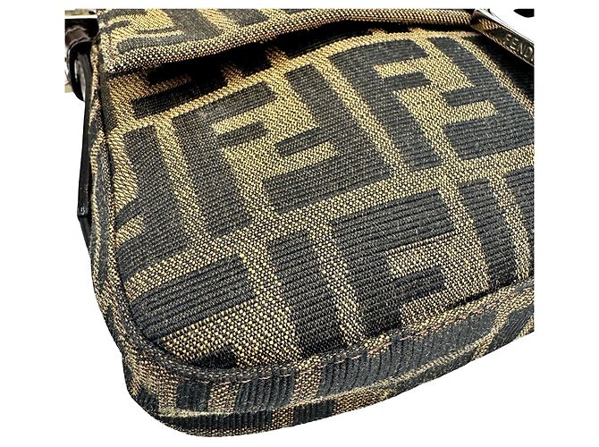 Borsa a secchiello Fendi Zucca Mamma Pouch - vista 4