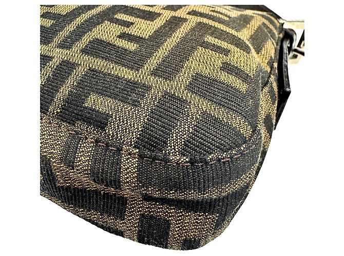 Borsa a secchiello Fendi Zucca Mamma Pouch - vista 6