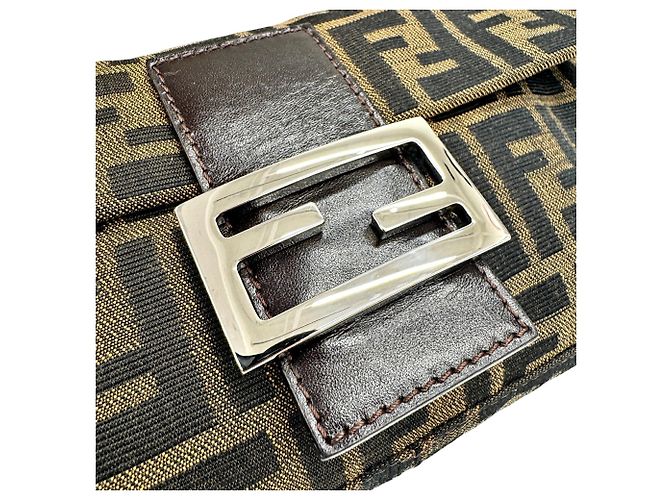 Borsa a secchiello Fendi Zucca Mamma Pouch - vista 8