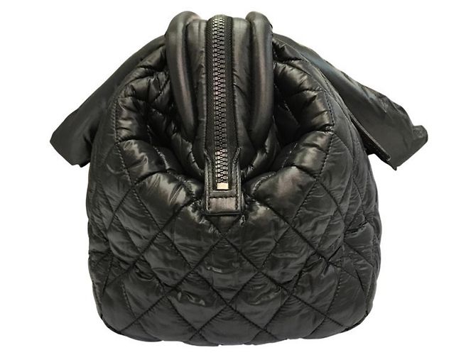 Borsa tote in nylon Chanel Coco Cocoon da donna - vista 4