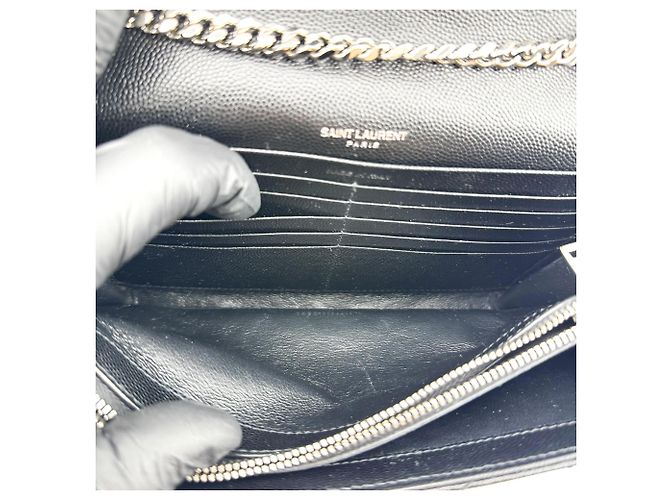 Autre Marque Saint Laurent Classic Monogram Wallet on Chain Matelasse Chevron Leather Small - vista 5
