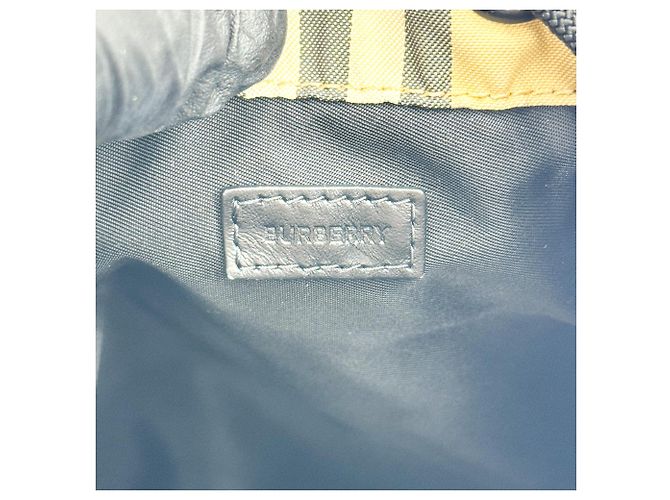 Burberry Phoebe Drawstring Camo Canvas Medium - Ansicht 7