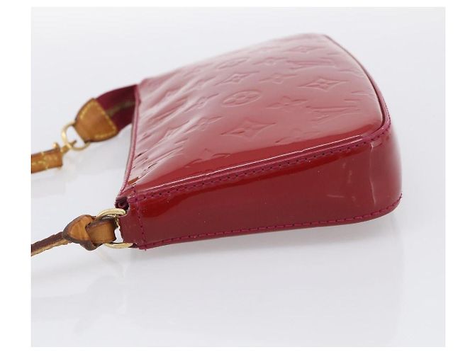 Louis Vuitton Pochette Accessoires NM Monogram Vernis - vista 3