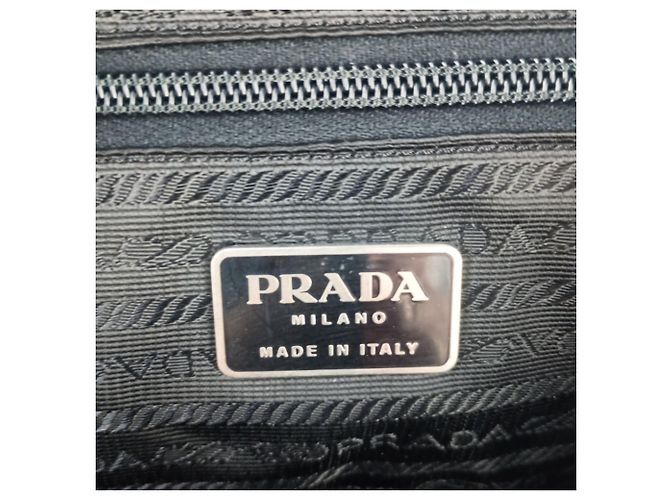 Zaino Prada V163 in nylon nero - vista 10