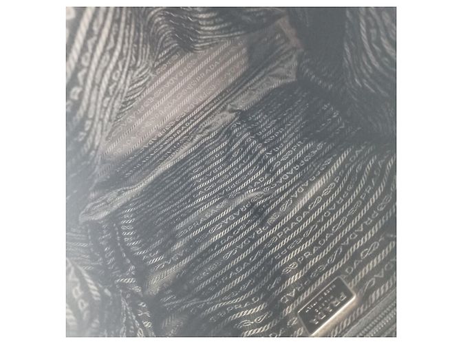 Zaino Prada V163 in nylon nero - vista 9