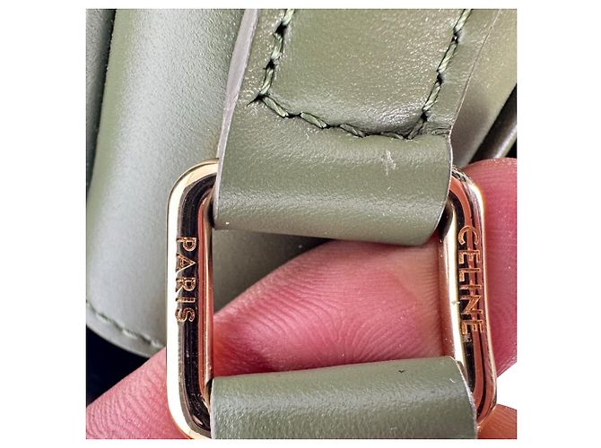 Céline Borsa Celine Triomphe in pelle verde oliva - vista 11