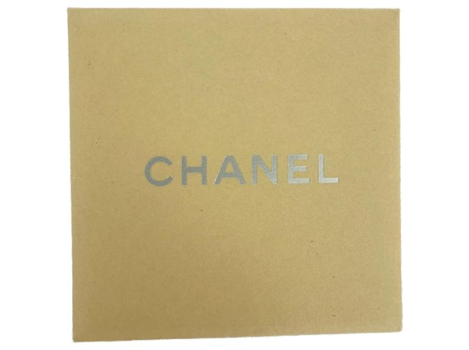 Borsa Chanel Classic Double Flap in pelle rossa - vista 10