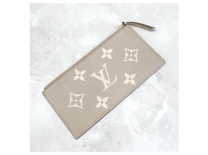 Louis Vuitton Pochette Accessories Monogram Empreinte Chain Bag - vista 14