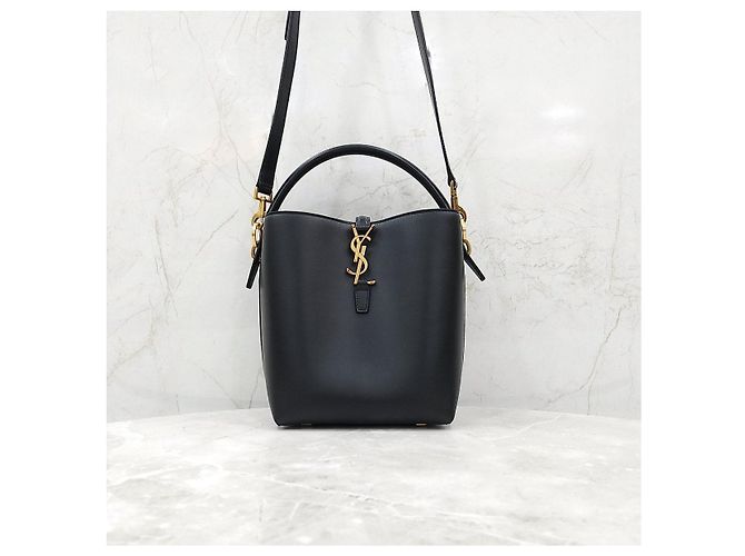 Autre Marque SAINT LAURENT Borsa a secchiello nera in pelle - vista 11