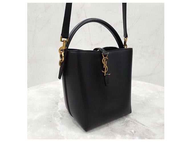 Autre Marque SAINT LAURENT Borsa a secchiello nera in pelle - vista 14