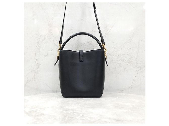 Autre Marque SAINT LAURENT Borsa a secchiello nera in pelle - vista 3