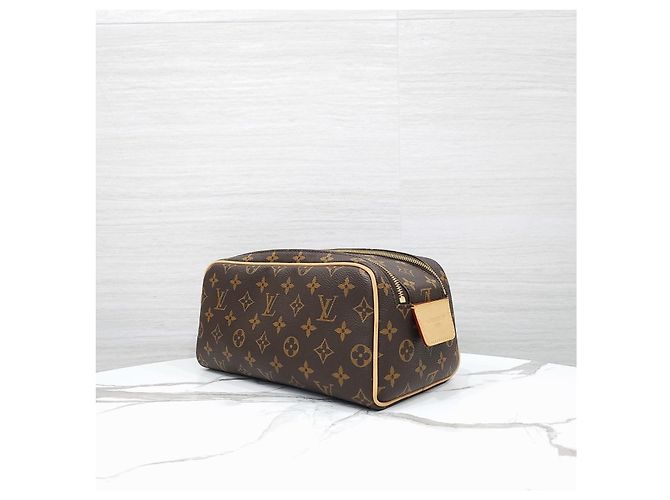 Louis Vuitton Neceser Monogram - vista 11