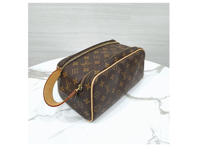 Louis Vuitton Neceser Monogram - vista 13
