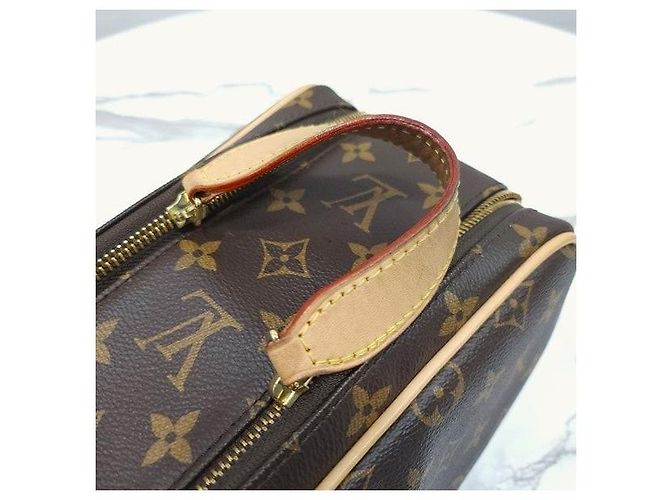 Louis Vuitton Neceser Monogram - vista 6