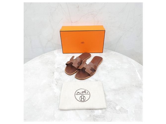 Hermès Sandalio Oran dorato - vista 14