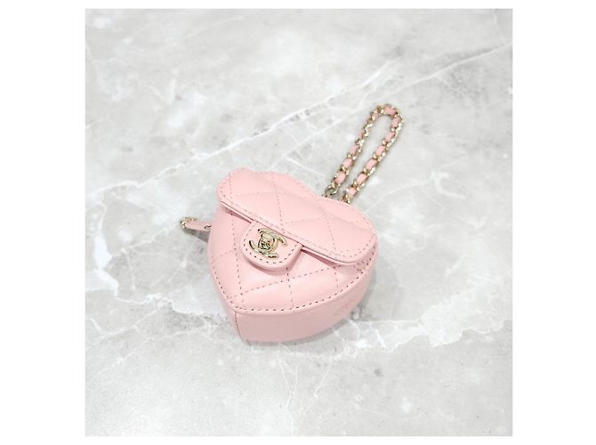 Charm per borsa Chanel cuore rosa in pelle - vista 12