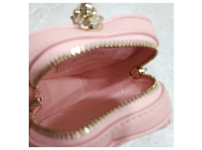 Charm per borsa Chanel cuore rosa in pelle - vista 9