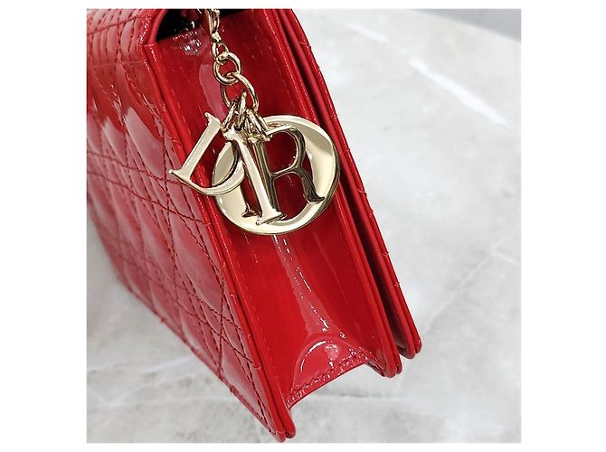 Dior Borsa a spalla con catena e pochette in vernice rossa - vista 14