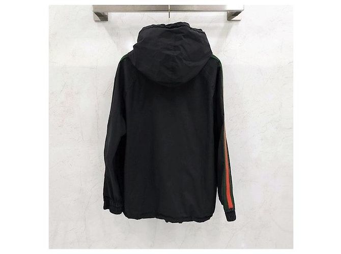 Gucci Anorak antivento nero con logo Web e Three-Stripes - vista 2
