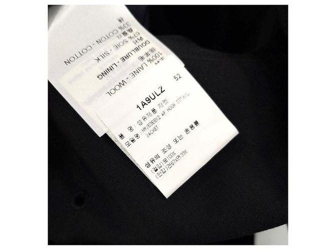 Louis Vuitton Hook Belted Single Jacket - view 7