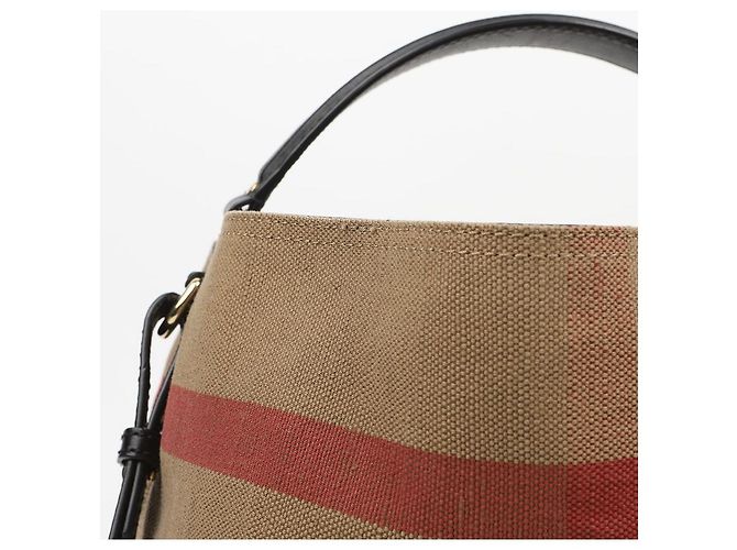 Burberry Borsa Hobo Ashby Medium in tela nera - vista 3
