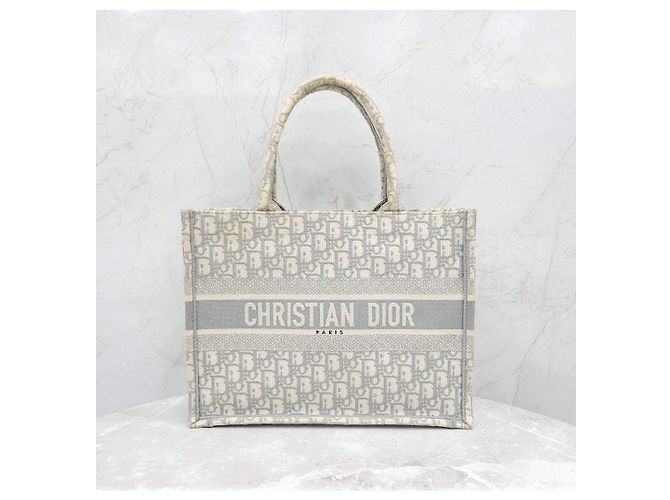 Dior Borsa Book Tote Oblique Grigia Medium - vista 11