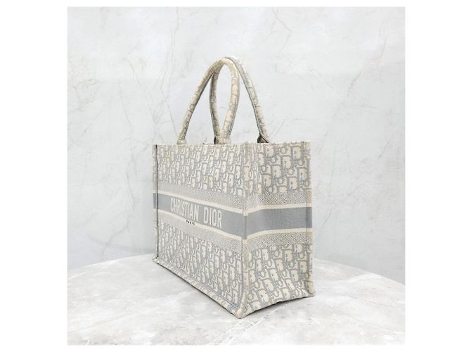 Dior Borsa Book Tote Oblique Grigia Medium - vista 12