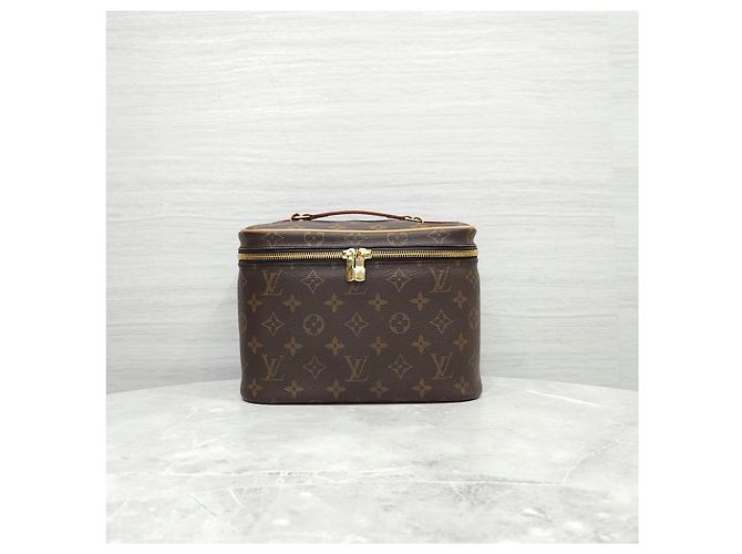 Louis Vuitton Borsa Tote Niece BB Monogram - vista 11