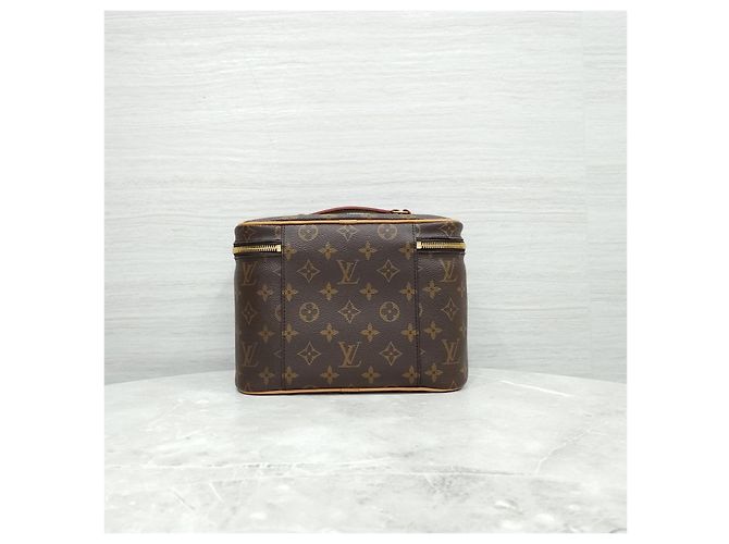 Louis Vuitton Borsa Tote Niece BB Monogram - vista 13