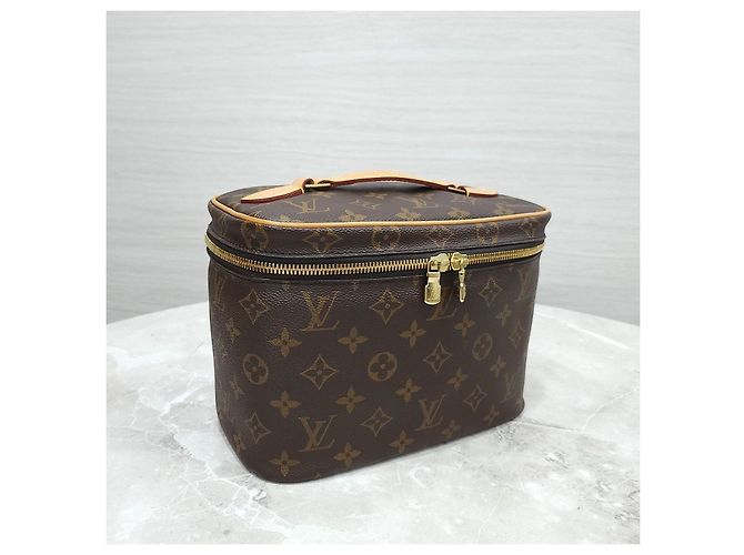 Louis Vuitton Borsa Tote Niece BB Monogram - vista 14