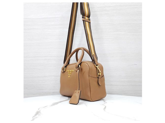Prada Borsa a spalla Bauletto Vitello Phoenix Caramel - vista 12