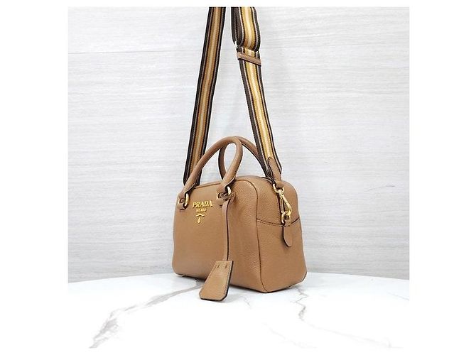 Prada Borsa a spalla Bauletto Vitello Phoenix Caramel - vista 2