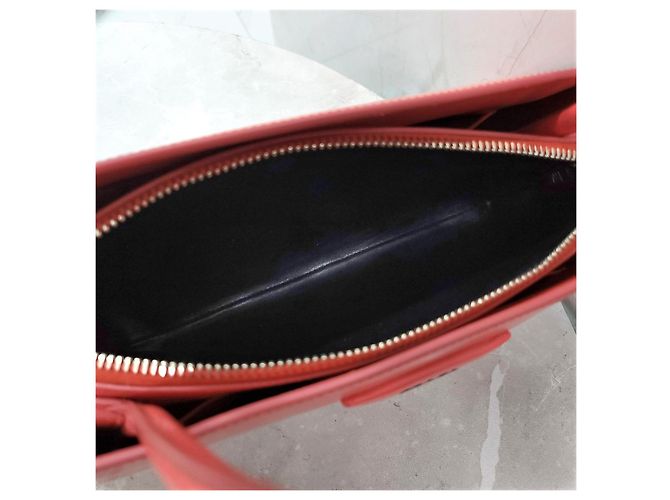 Prada Brush Leder-Tote Bag mit rosa Dreiecks-Logo - Ansicht 14