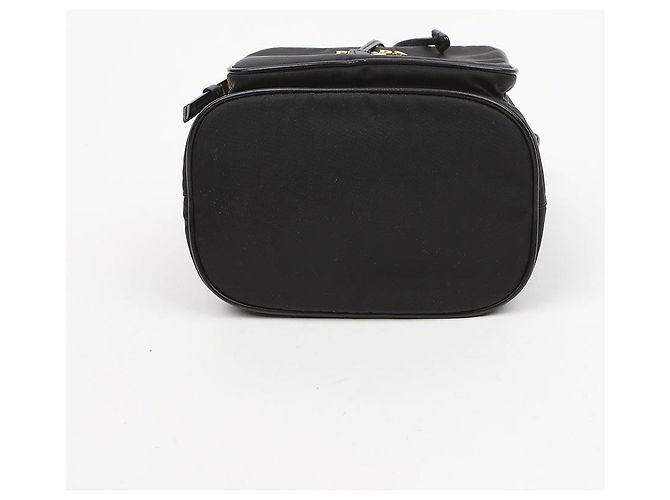 Prada Borsa a secchiello Duet in nylon con logo in metallo Nero Oro - vista 5