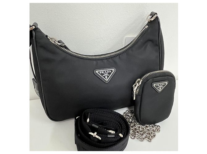 Prada Borsa Hobo in Re-Nylon Tessuto con tracolla a catena - vista 3