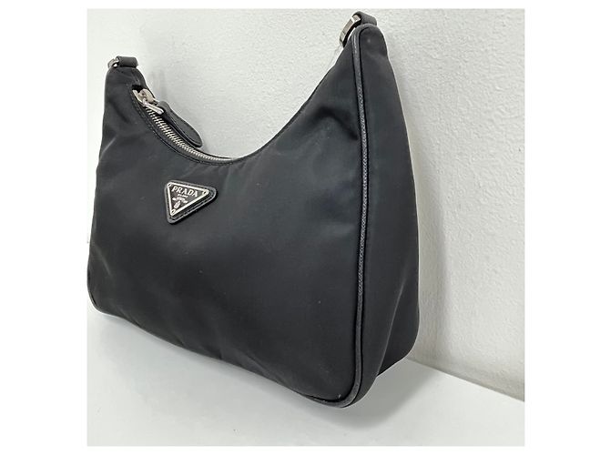 Prada Borsa Hobo in Re-Nylon Tessuto con tracolla a catena - vista 5