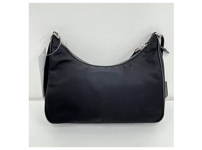 Prada Borsa Hobo in Re-Nylon Tessuto con tracolla a catena - vista 7