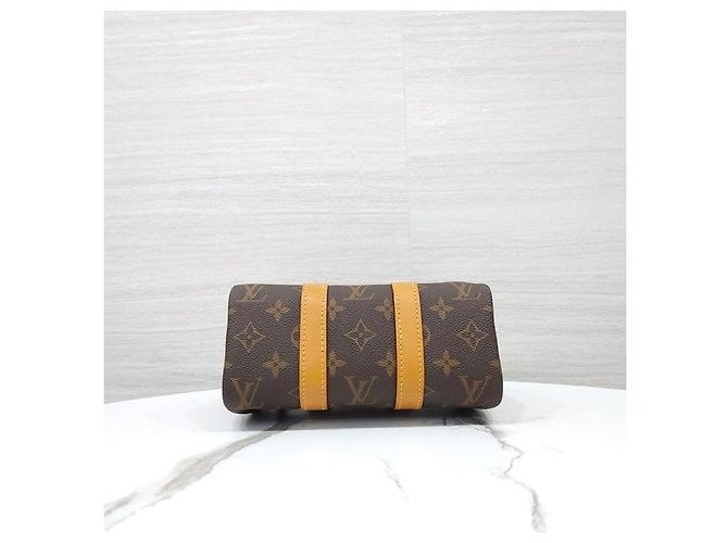 Louis Vuitton Nano Keepall Monogram Archive - vista 7