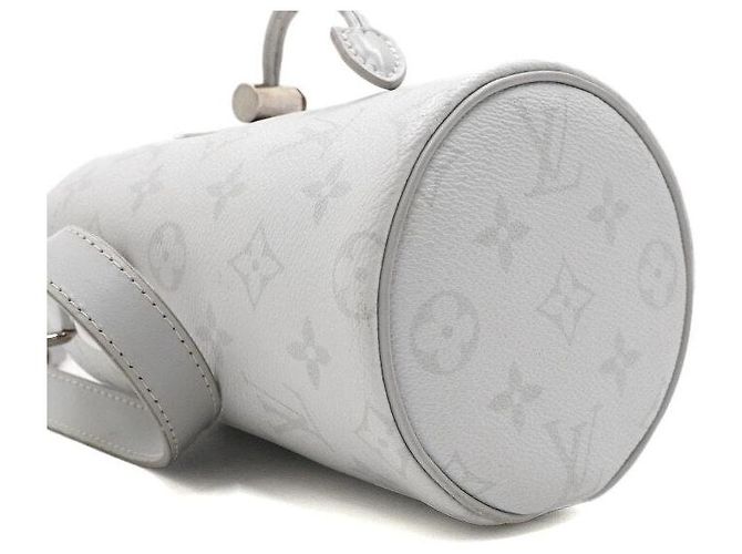 Bucket Louis Vuitton Borsa a secchiello Nano Monogram Chalk Grigia a tracolla - vista 7