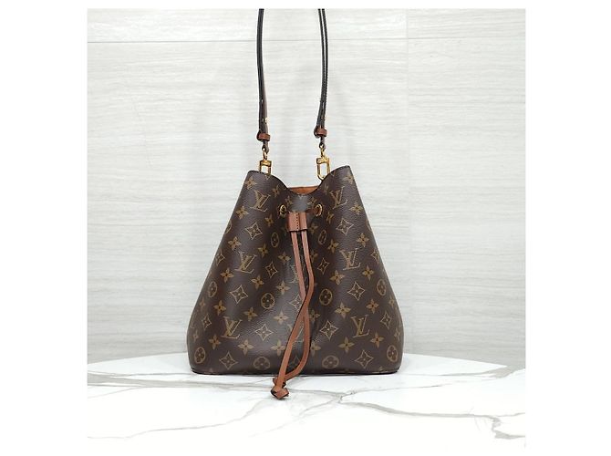 Néonoé Louis Vuitton Borsa a spalla Neo Noe MM Monogram - vista 11