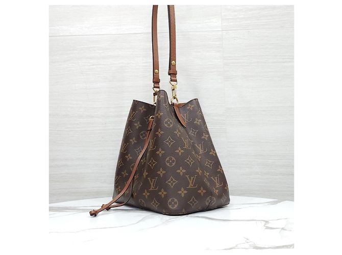 Néonoé Louis Vuitton Borsa a spalla Neo Noe MM Monogram - vista 12