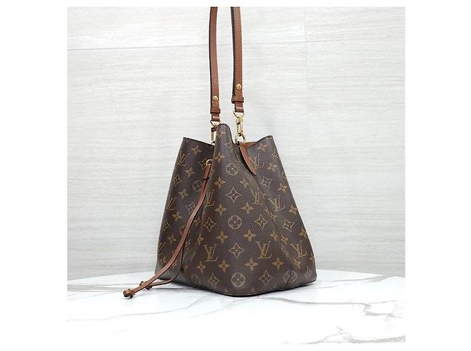 Néonoé Louis Vuitton Borsa a spalla Neo Noe MM Monogram - vista 2